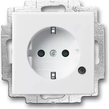 BUSCH JAEGER 2013-0-5286 - CEE 7/3 - 2P+E - Balts - 250 V - 16 A - 71 mm
