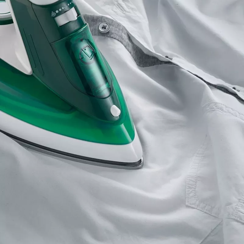 Severin BA 3261 gludeklis Tvaika gludeklis Keramikas zole 2400 W Balts, Zaļš
