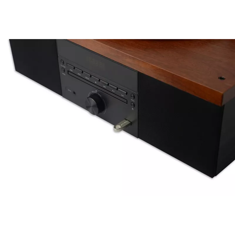 Atskaņotājs AKAI ATT-14BT ar Bluetooth, siksnas piedziņu, iebūvētu fono priekšpastiprinātāju, USB izeju