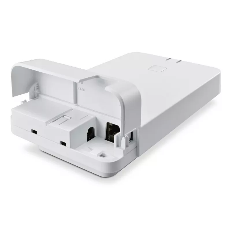 DECT bāzes stacija Gigaset N770 IP Pro — 120 kanāli, HTTPS/SIPS/SRTP/SSL/TLS, iekštelpās 50 m, ārā 300 m, balta
