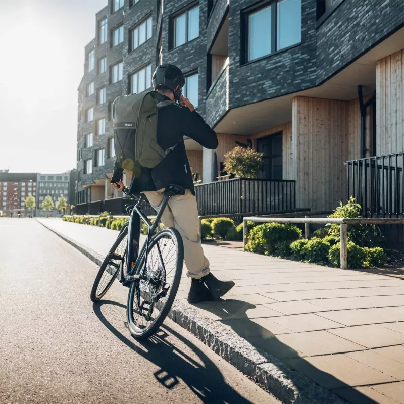 Thule 5233 Paramount Bike Commute Mugursoma 20L Mīksti Zaļa