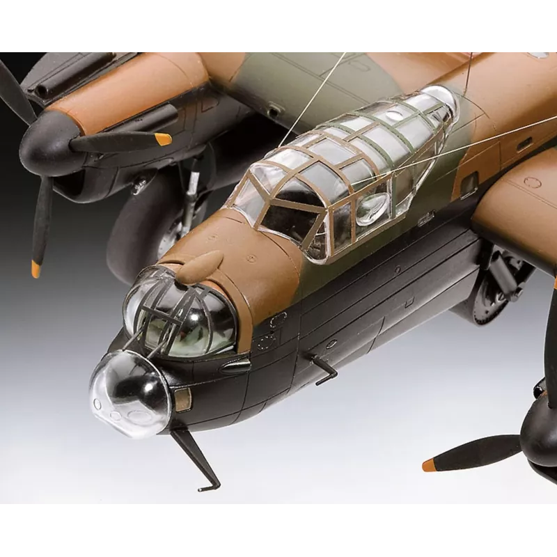 Revell Lancaster B. Iii Dambusters (04295) 1:72 mēroga lidmašīnas plastmasas modelis