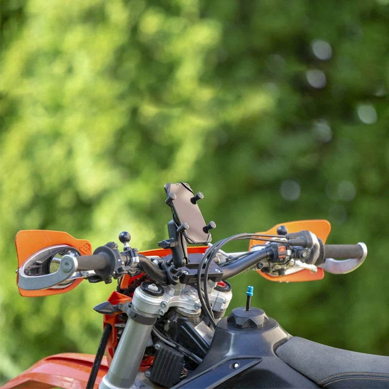 RAM Mounts X-Grip tālruņa stiprinājums ar stūres U-bultskrūves pamatni