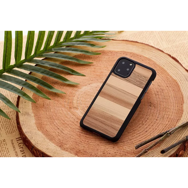 Viedtālruņa maciņš “man and wood” iPhone 11 Pro Max — melns