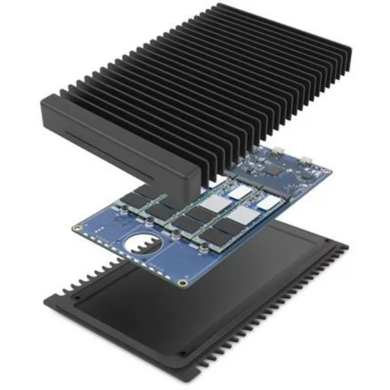 OWC ThunderBlade X8, 16TB pārnēsājamais SSD, Thunderbolt (40Gb/s)