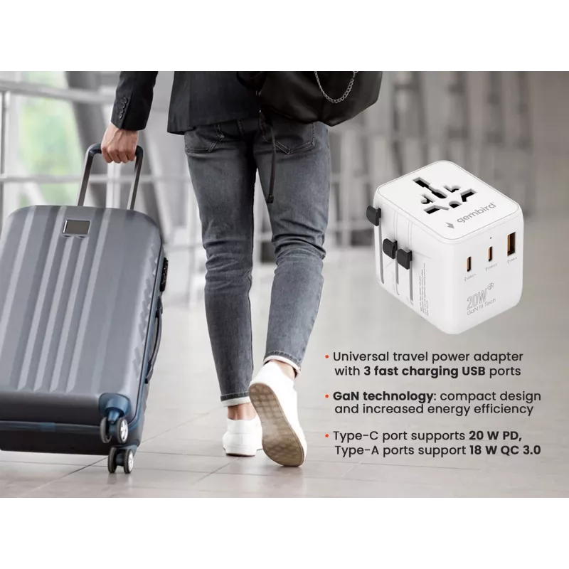 Ceļojumu strāvas adapteris GEMBIRD TPA-1A2C20-01-W — 20 W, USB-A (18 W) + 2× USB-C (20 W), E tipa spraudnis, balts