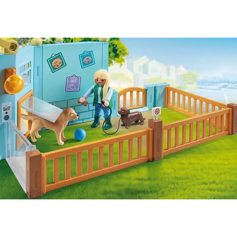 PLAYMOBIL Playset My Life 71742 Dzīvnieku viesnīca ar figūriņām – Spēļu komplekts ar viesnīcas ēku un dzīvnieku figūriņām