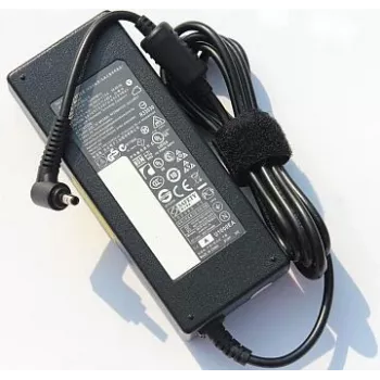 Strāvas adaptera invertors Extra Digital DE90G4017