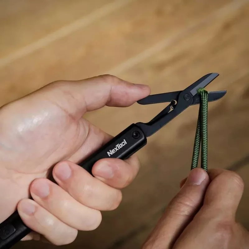 Daudzfunkciju lukturītis-pildspalva Nextool NE20026 — LED 50 lm, 90 min darbības laiks, nerūsējošā tērauda nazis, šķēres, USB-C, alumīnijs, 125×15 mm, 38 g