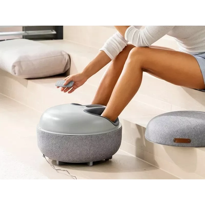Beurer Shiatsu pēdu masieris FM 120 2-in-1 pelēks — elektrisks pēdu un potīšu masieris, shiatsu veltņi, regulējama intensitāte