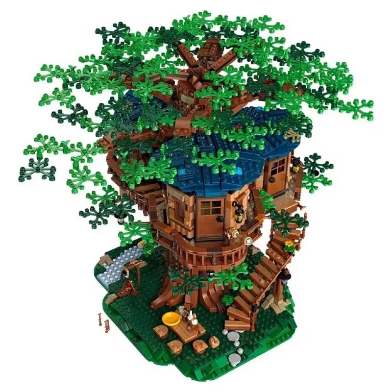 LEGO komplekts LEGO IDEAS 21318 Tree House 3-in-1 build — modulārs koku mājas modelis, vairākkārtējas būvēšanas komplekts