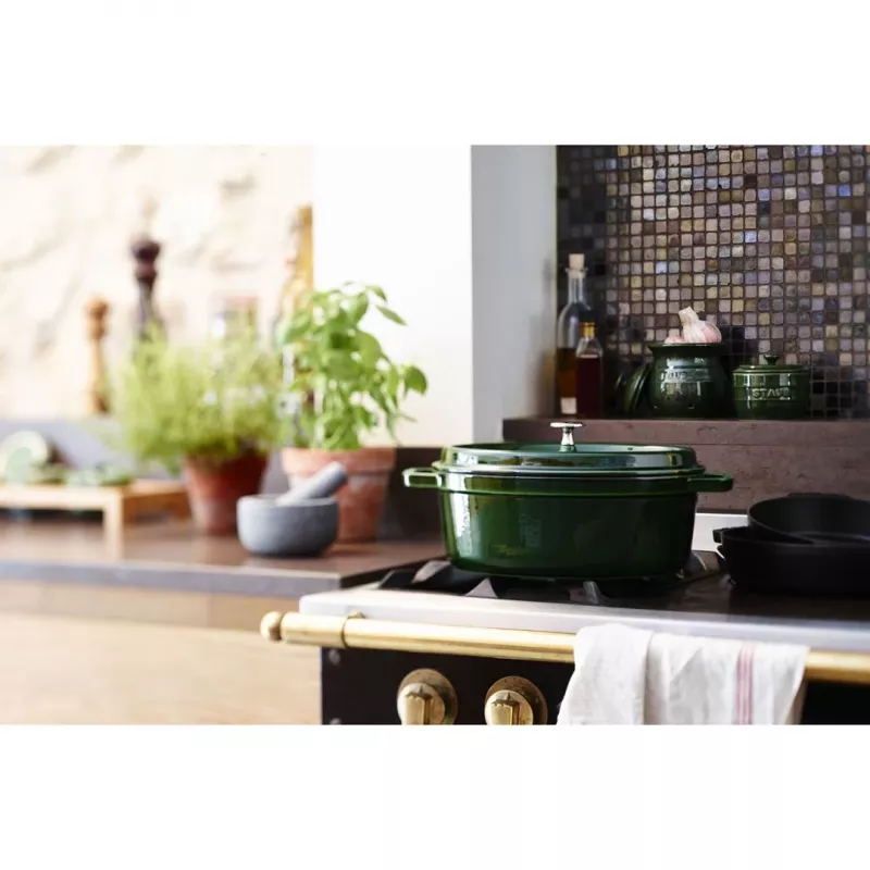 Staub La Cocotte 33 cm ovāls čuguna katls, bazilika zaļš