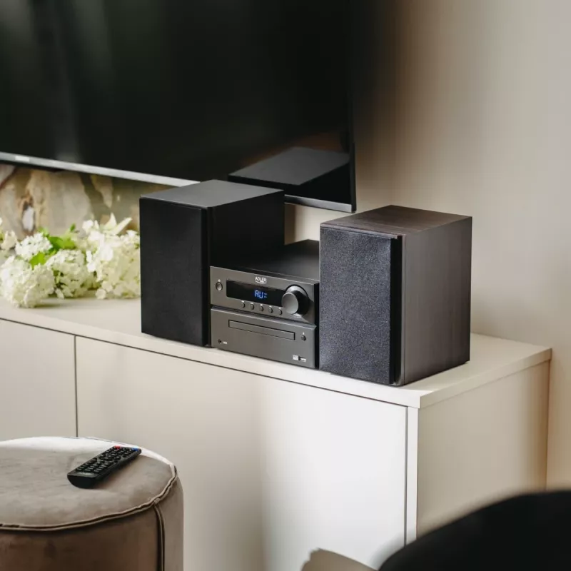 Mini Hi‑Fi stereo sistēma Adler AD 1917 — Bluetooth V5.3, CD/USB/MP3, 2×25W RMS, FM uztvērējs, 4 joslu EQ, AUX, melna