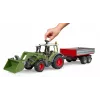Rotaļu traktors BRUDER Fendt Vario 211 ar priekšējo iekrāvēju un sānu piekabi