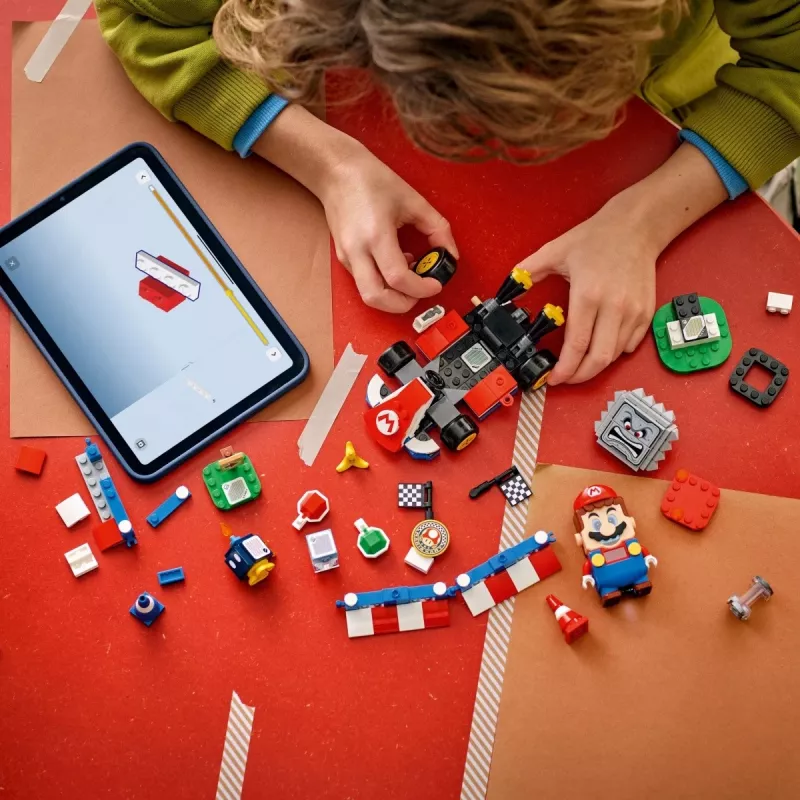 LEGO konstruktors 72043 Super Mario interaktīvais Mario Karts ar standarta kartingu