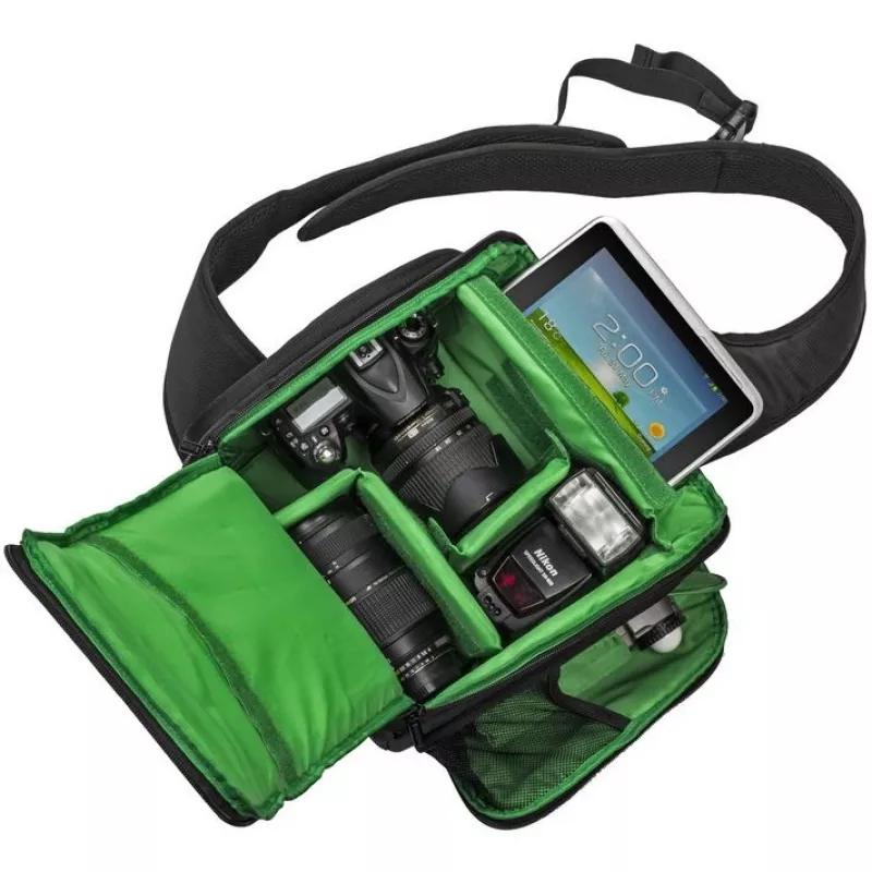 Sling soma Rivacase 7470 melna