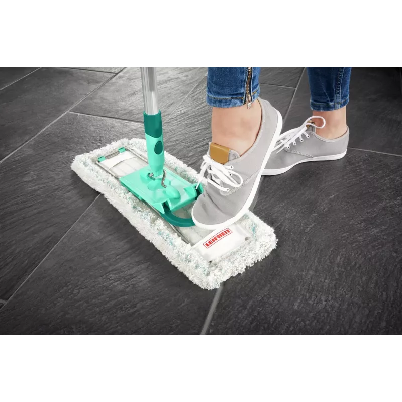Plakanais mops Leifheit Profi XL cotton plus — 420 mm platums, 360° rotējoša galva, kokvilna/šķiedra, alumīnija rokturis