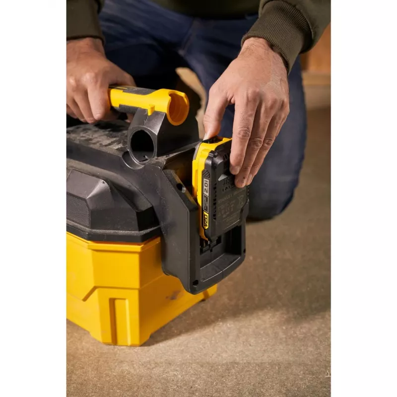 Stanley FATMAX SFMCV002B-XJ putekļsūcējs 7,5 L mucas putekļsūcējs sausai un mitrai tīrīšanai bez maisiņa