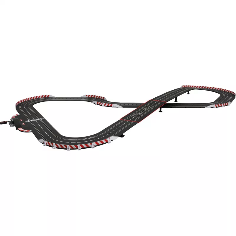 Carrera DIGITAL 132 Full Throttle sacīkšu trase no CARRERA — slot car digitālā 1:32 mērogā
