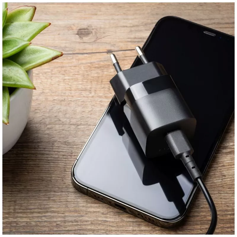 Ceļojumu USB-C lādētājs FIXED FIXC25M-C-BK, fiksēts kabelis, 25 W, kompakts