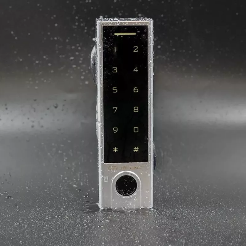 Qoltec 52448 koda slēdzene TITAN ar pirkstu nospiedumu lasītāju | RFID | BT 4.0 | kods | karte | piekariņš | durvju zvans | IP68 | EM