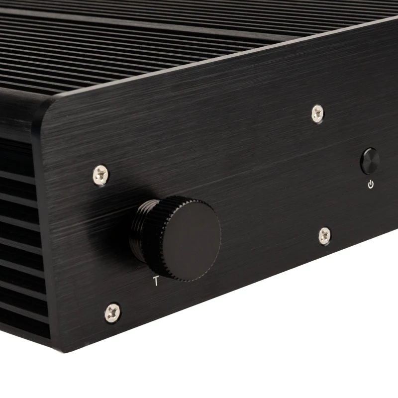 Server Akasa Pascal TN Rack Melns
