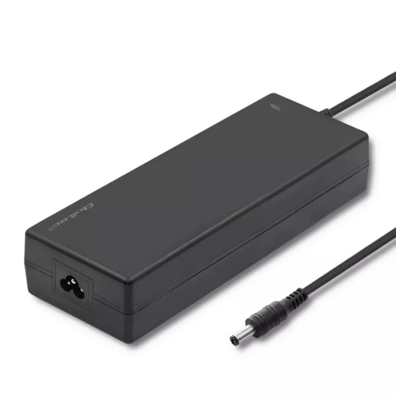 Qoltec 120W galddatora barošanas bloks | 12V | 10A | 5.5*2.5 | + strāvas kabelis