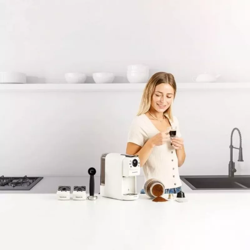 Taurus Mokabari 4-in-1 universāla kapsulu kafijas automāts