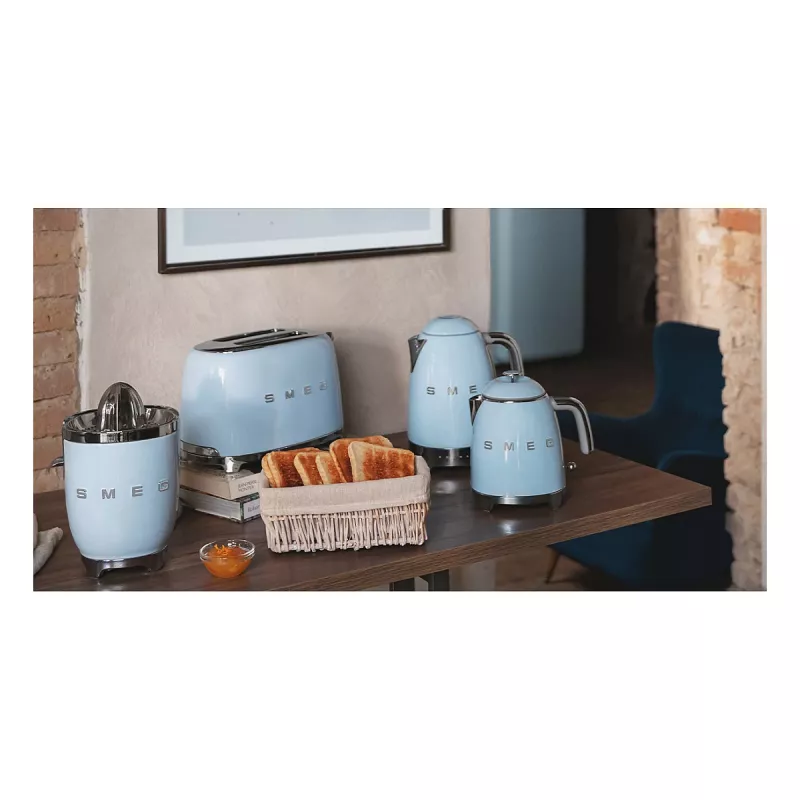 SMEG Electric Kettle 50s Style KLF04PBEU, Pastel Zils