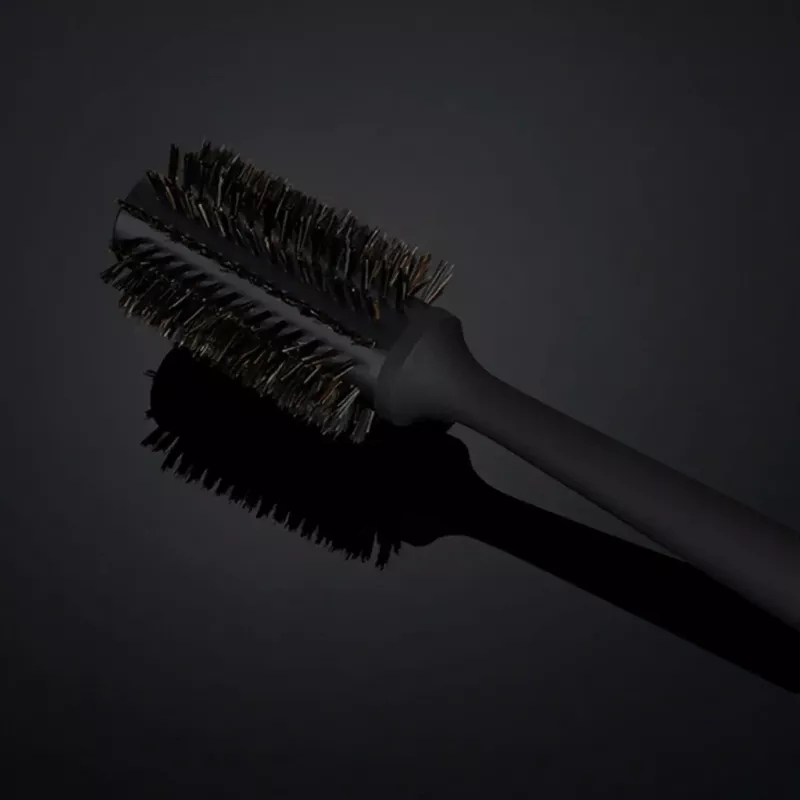 GHD Izmērs 2 apaļa matu suka melna