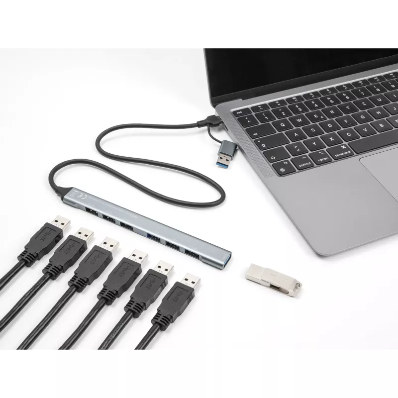 DELOCK 4 Port plāns USB Hub — USB 3.2 Gen 1 Host Type-C, 3× USB 5 Gbps Type-C + 1× USB 5 Gbps Type-A, pelēks, metāls