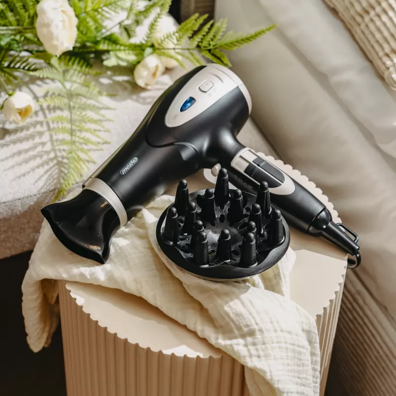 Adler Mesko MS 2287 matu žāvētājs 2400 W Melns, Šampanietis