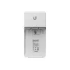 Slēdzis UBIQUITI NanoSwitch Gigabit Ethernet PoE, 4x Gigabit RJ-45, 4x PoE porti, 36 W budžets, 24 V līdzstrāva