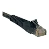 Eaton Tripp Lite Series Cat6 Gigabit Snagless Molded (UTP) Ethernet kabelis (RJ45 M/M), PoE, melns, 5 pēdas (1,52 m) - Savienojuma kabelis - RJ-45 (vīr.) uz RJ-45 (vīr.) - 1,52 m - UTP - CAT 6 - Mou