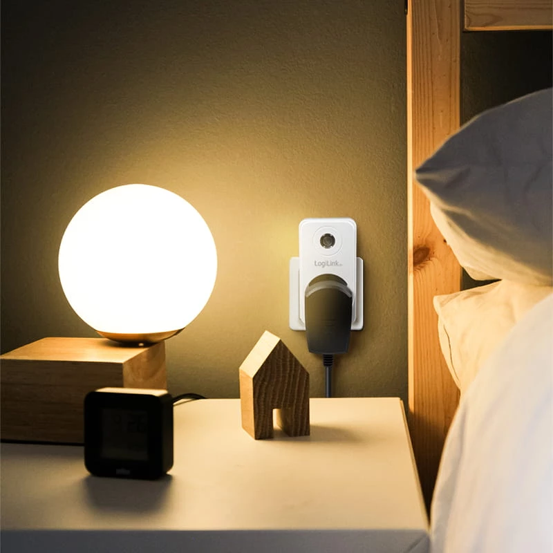 LogiLink PA0263 Pārsprieguma aizsargs Balts 1 maiņstrāvas kontaktligzda 230 V