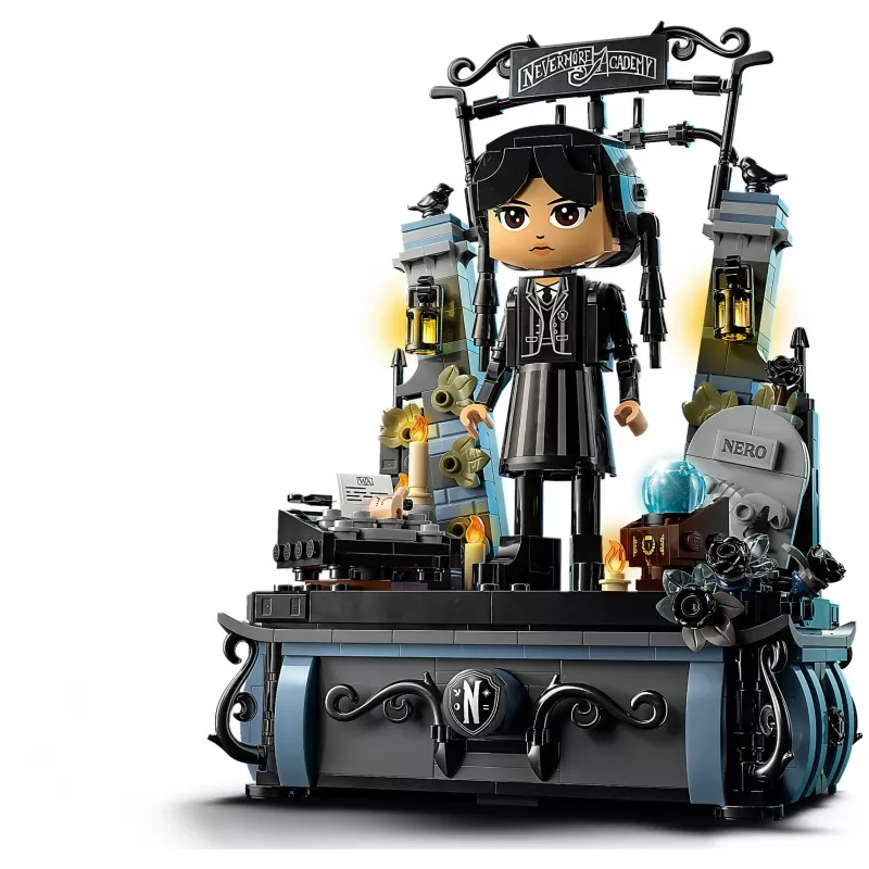 LEGO WEDNESDAY 76780 Wednesday Addams figūra
