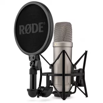 Studijas kondensatora mikrofons RØDE NT1‑A 5th Gen — kardioīds, XLR/USB, 24/32‑bitu, līdz 192 kHz, maks. SPL 142 dB, sudraba krāsā