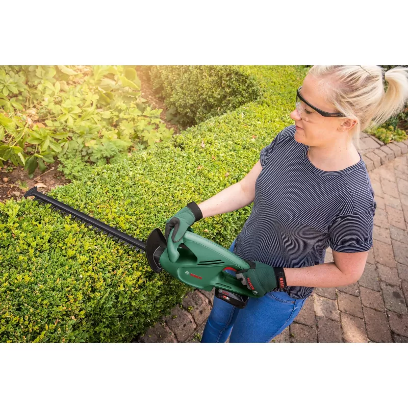 Bosch EasyHedgeCut 18-45 dubultasmens 2,3 kg