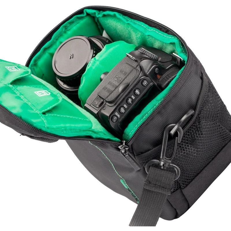 Plecu futrālis Rivacase 7420 melns SLR saderībai