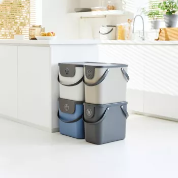 Rotho Albula 25 L taisnstūra glabāšanas/atkritumu konteiners, cappuccino, tehnopolimērs, 25 L, 400×235×340 mm