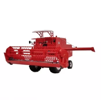 Radio vadāms kombaina modelis ATA DO-E699 mērogā 1:16, Bison R/C