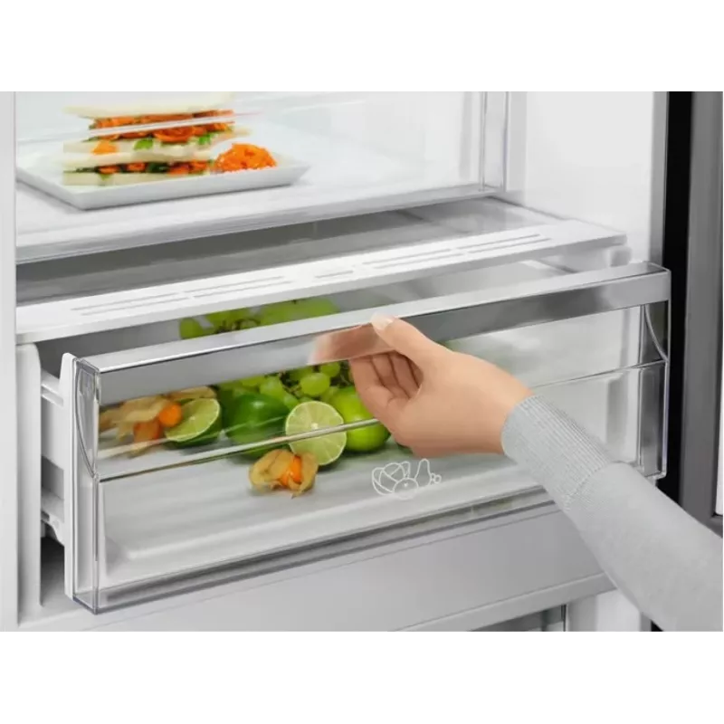 Ledusskapis-saldētava ELECTROLUX LNT7ME36G2