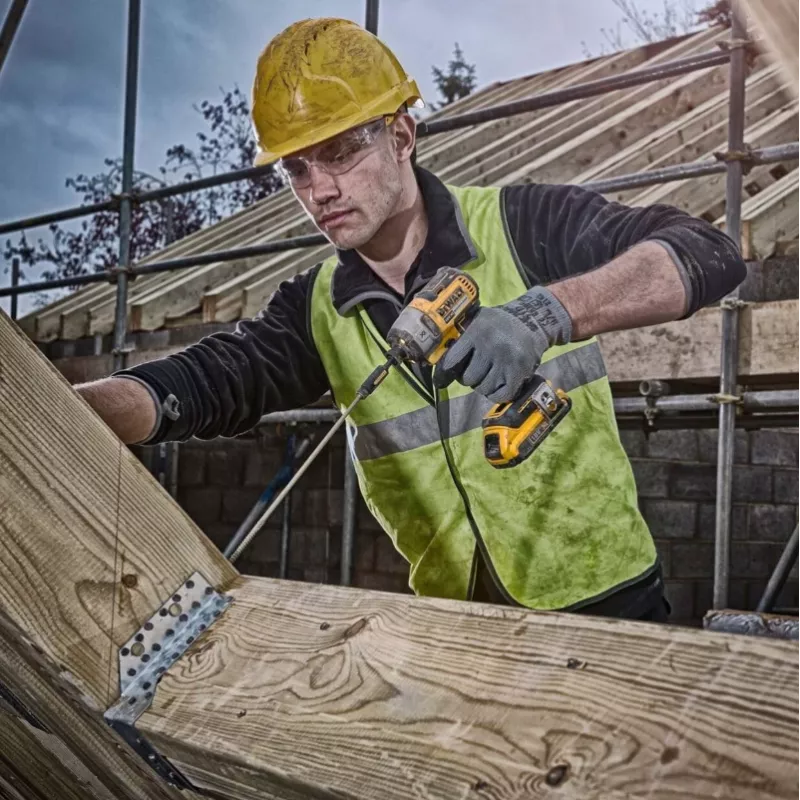 Triepējskrūvgriezis DeWALT DCF887N 1000, 2800 RPM, 205 N⋅m griezes moments