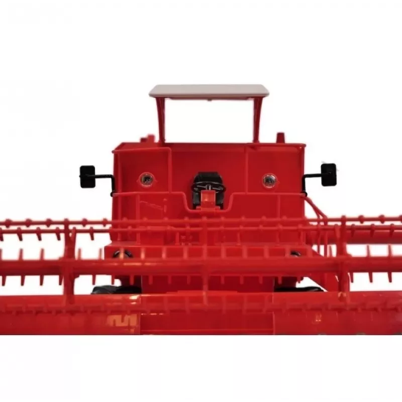 Radio vadāms kombaina modelis ATA DO-E699 mērogā 1:16, Bison R/C