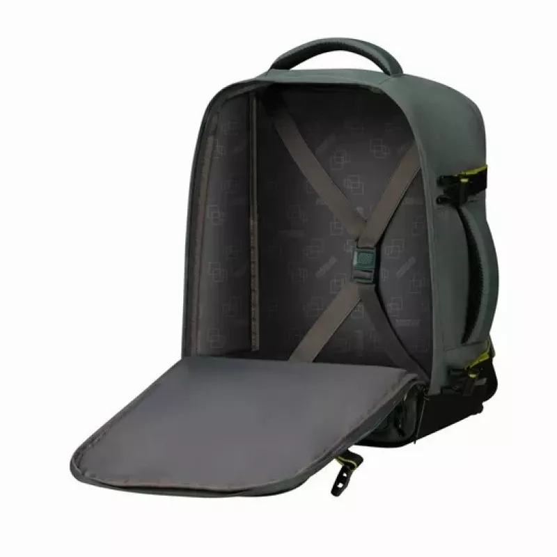 Pārnēsājama mugursoma American Tourister Take2Cabin MS Wizz Air aviokompānijai - tumši zaļa