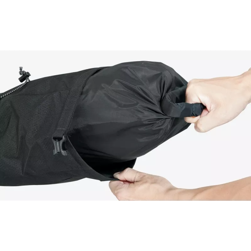 Velosipēda soma Topeak BackLoader 15 L neilons polietilēns melna