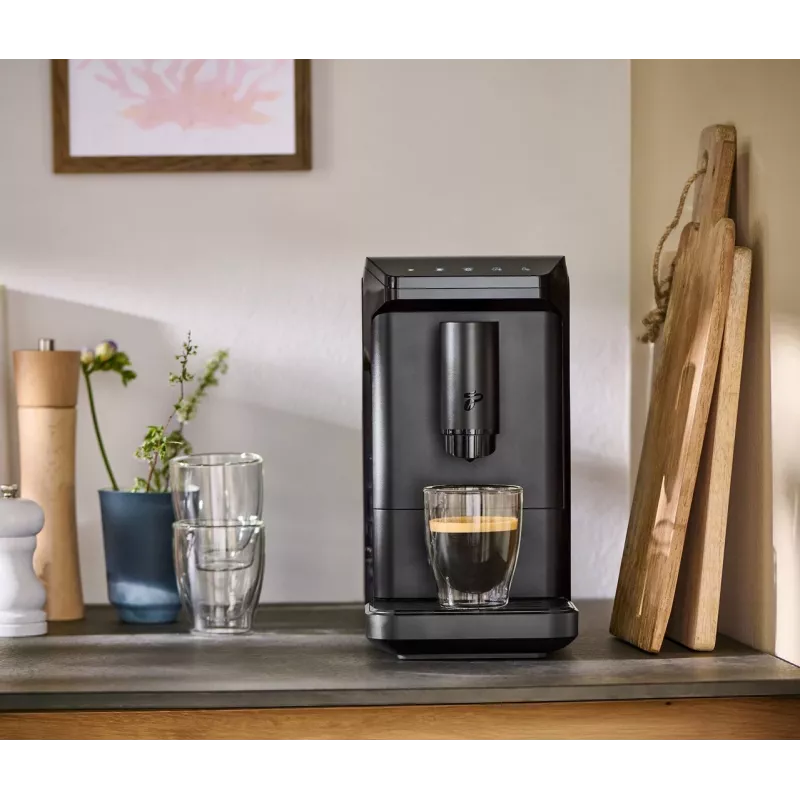 Espresso automāts Tchibo Esperto Mini melns — kompakts mājas espresso automāts