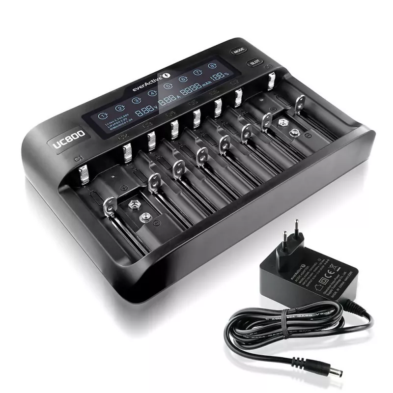 Baterijas lādētājs everActive UC-800 AC 12V 3A — LiFePO4/LiPo/NiMH, atbalsta AA/AAA/9V, līdz 10 baterijām, 12 V ieeja, iebūvēts displejs, melns