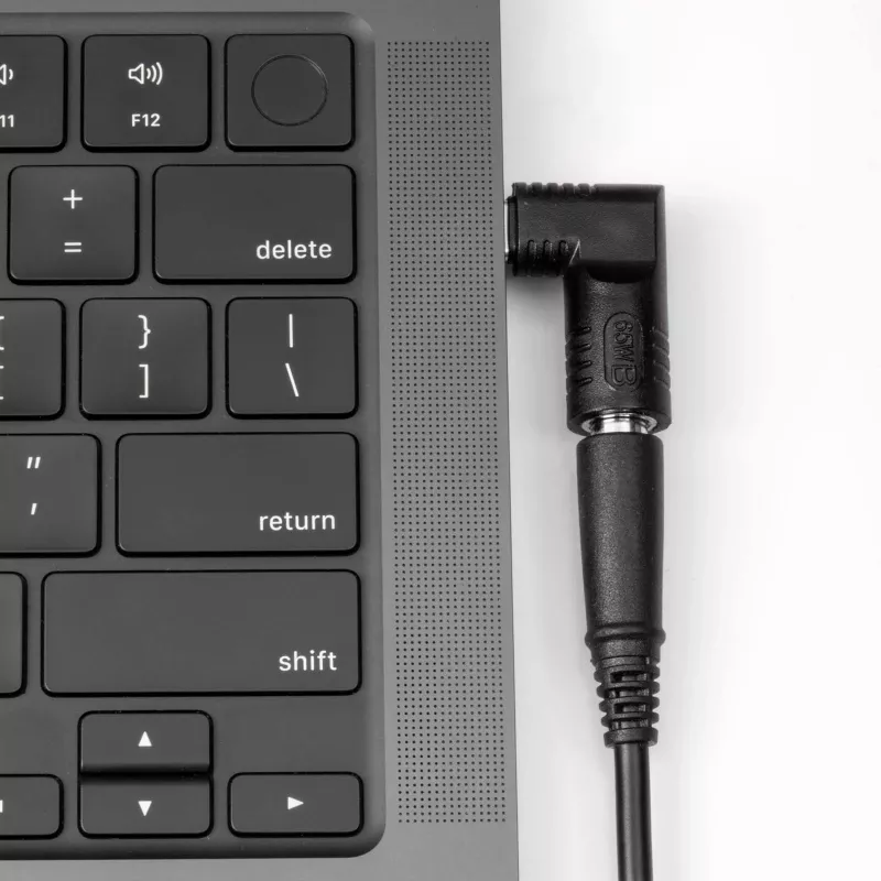 Akyga AK-ND-D15 DC 2,5 x 0,7 mm – USB-C PD adapteris klēpjdatora lādētājam, 65 W