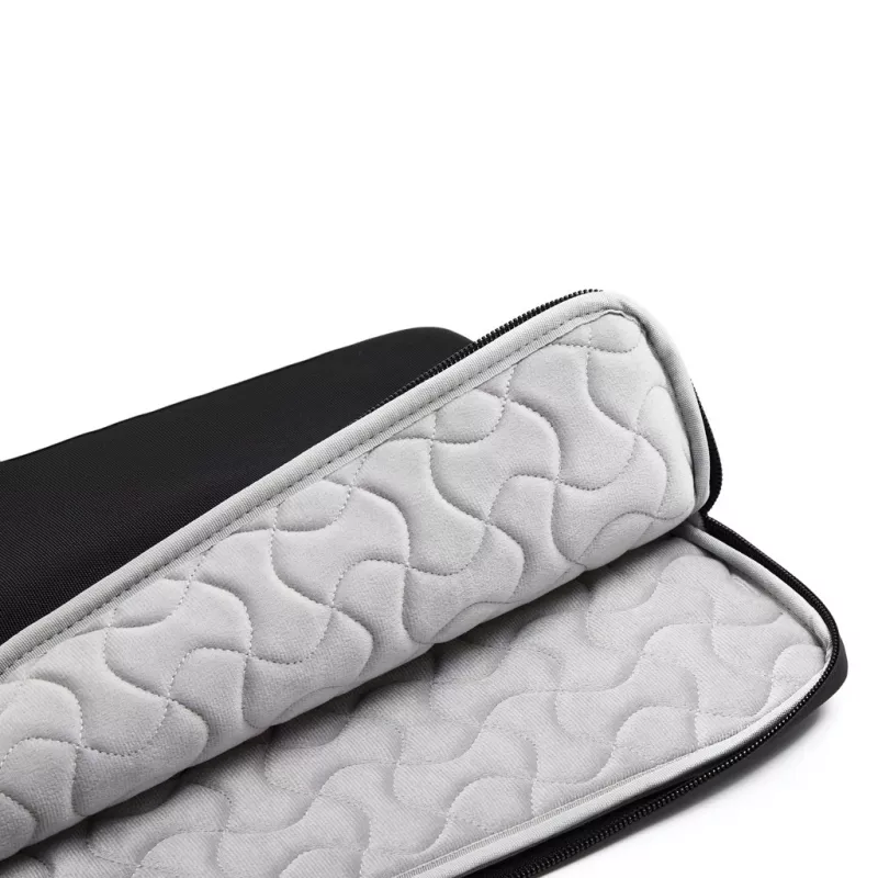 Aizsargājošs klēpjdatora futrālis XDDESIGN P706.201 — 14 collu (35,6 cm), melns, ar rāvējslēdzēju